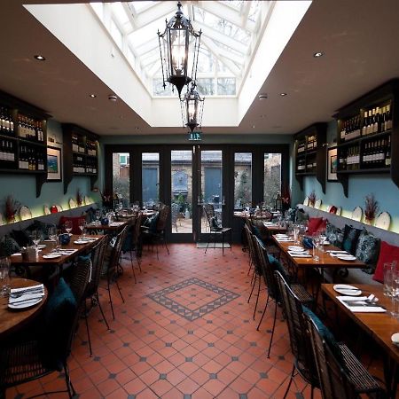 Gilbey'S Bar, Restaurant & Townhouse Bed & Breakfast Windsor Luaran gambar